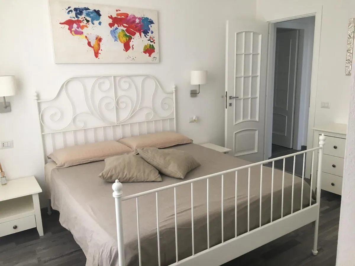 Vinile Apartment Cagliari