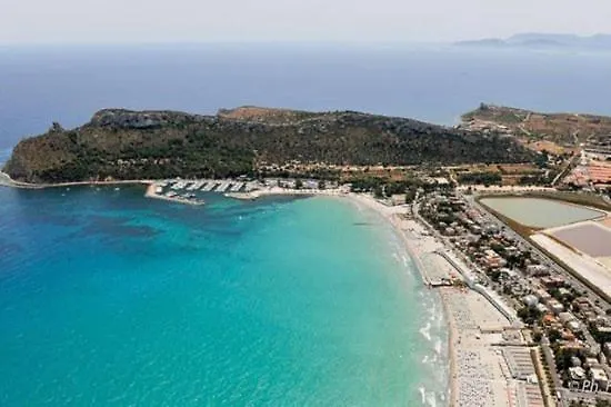 Homestay Vinile Apartment Cagliari